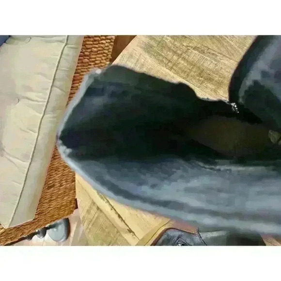 UGG Caroline High Heel Black Leather Side Zip Winter Boots Womens Size 6 - Picture 14 of 16